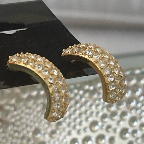 Vintage Roman Gold Tone And Crystal Earrings - Picture 4 of 14